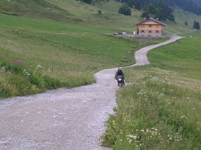 RN_enduro_Haute-Savoie_2005-9.jpg - Plateau des GlièresUn TRX, c'est homolgué pour le Dakar ...